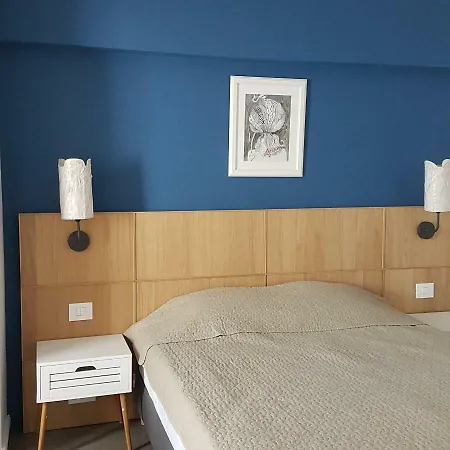 Cozy Studio Near Victoriei Square *